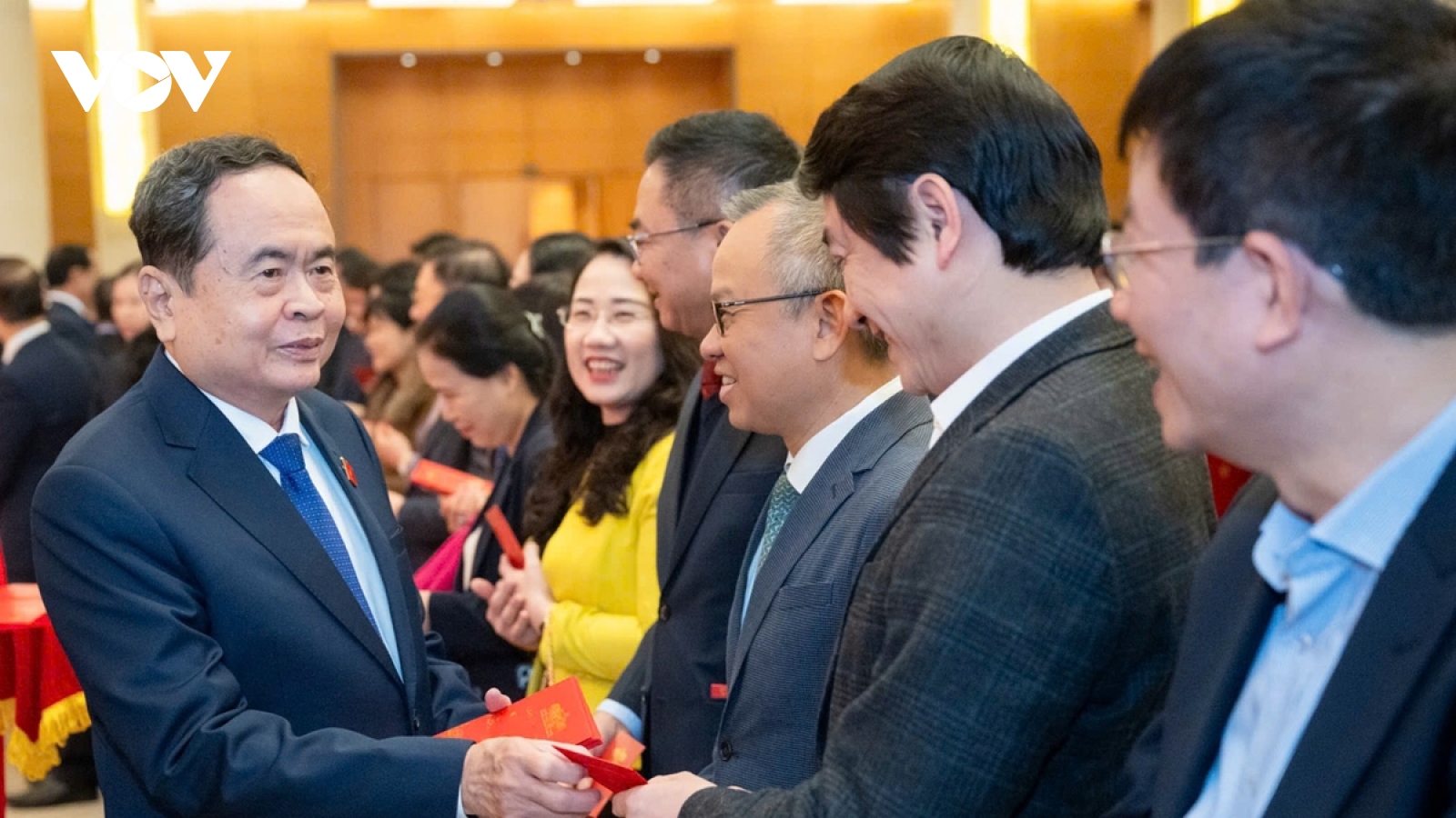 Chủ tịch Quốc hội mong Văn phòng Quốc hội nỗ lực phấn đấu nhân đôi thành tích