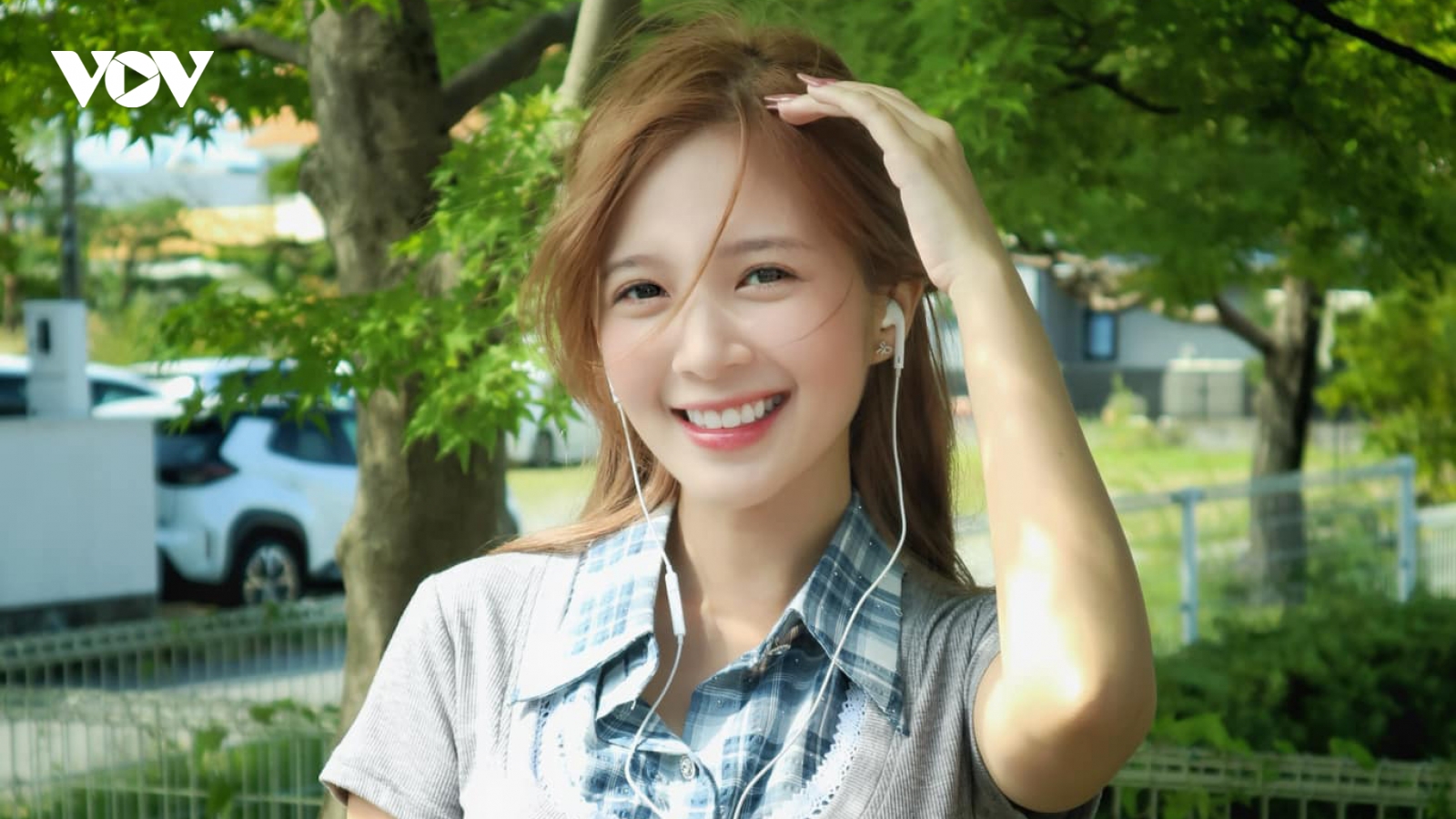 Nhan sắc "thời gian bỏ quên" của Ngọc Huyền - nữ chính "Cha tôi, người ở lại"