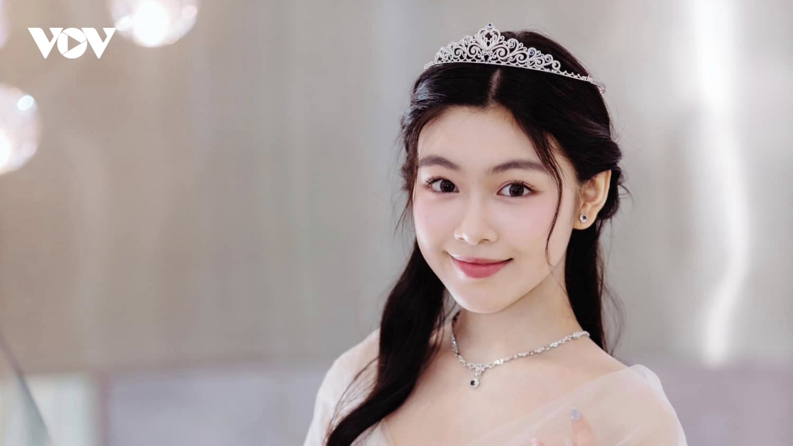 Nhan sắc "gây thương nhớ" của con gái MC Quyền Linh