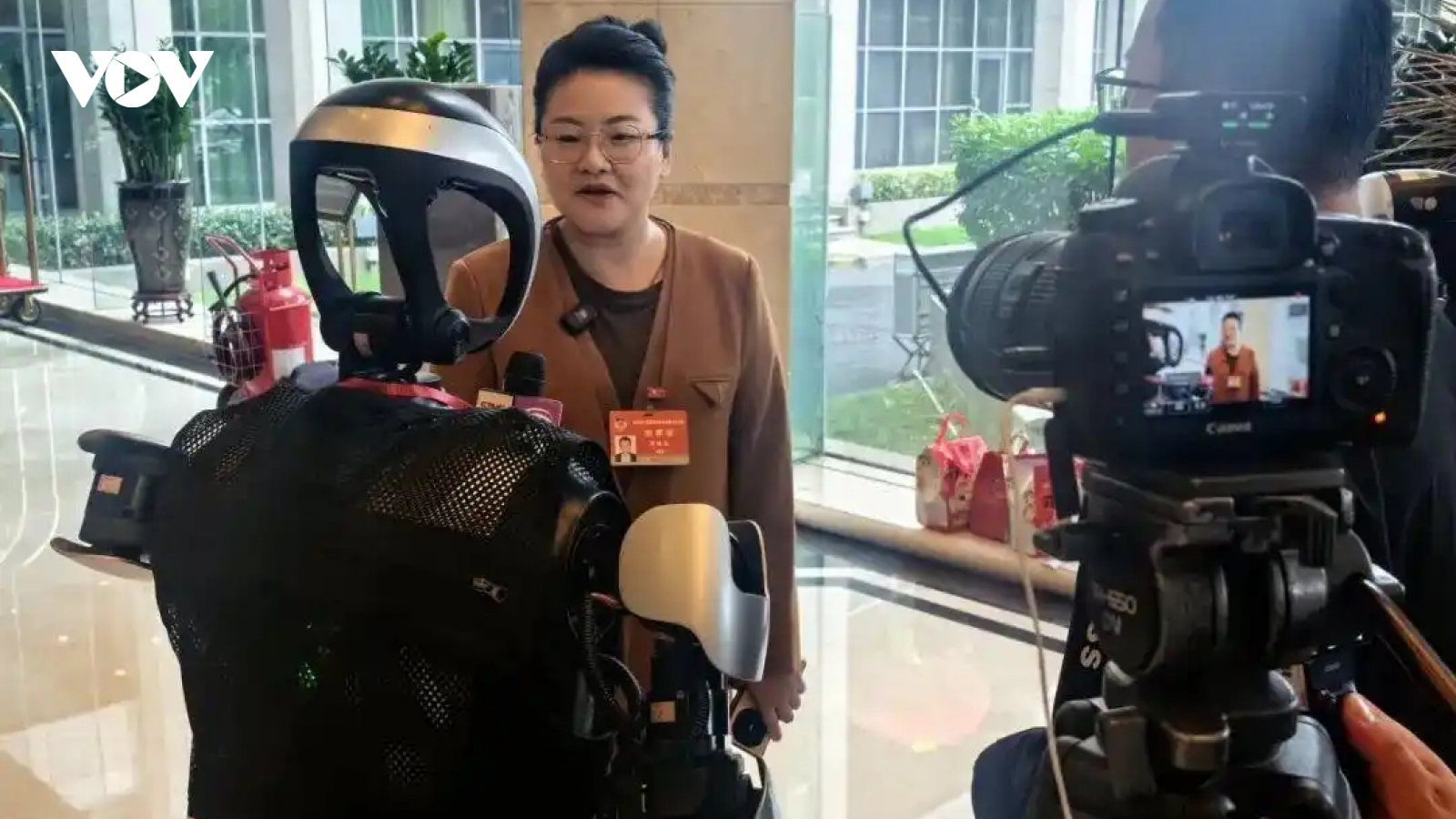 Trung Quốc sử dụng “phóng viên robot”