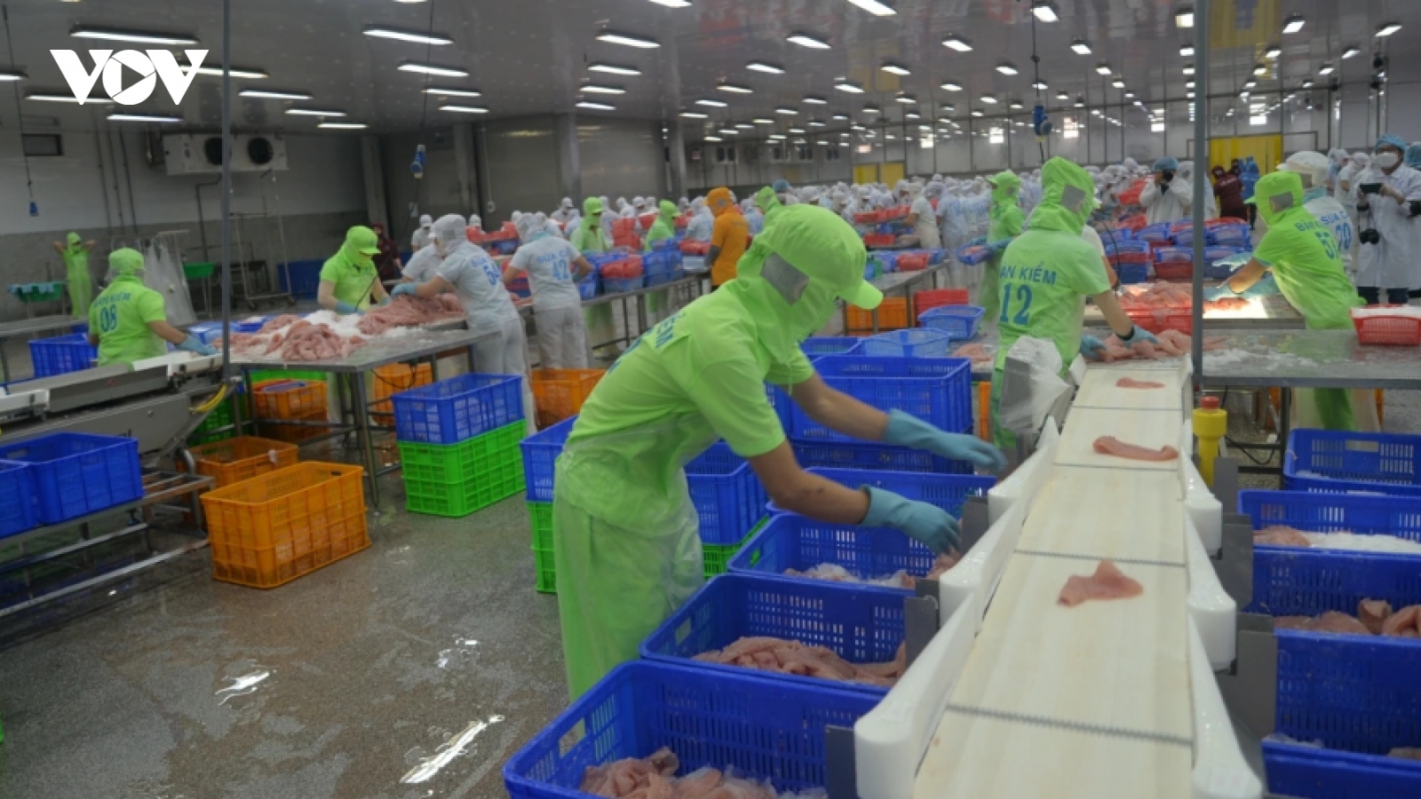 Trade turnover reaches nearly US$95 billion by mid-February