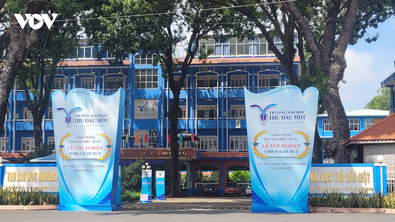 Bác thông tin "công an dỏm vào trường bắt sinh viên" ở Bình Dương