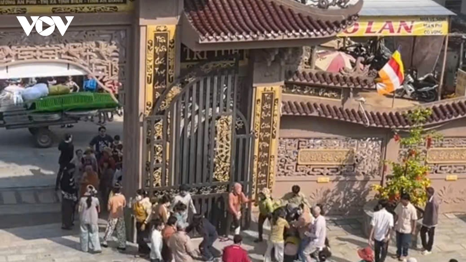 Làm rõ vụ dàn cảnh cướp tài sản của khách hành hương tại chùa Kim Tiên (An Giang)