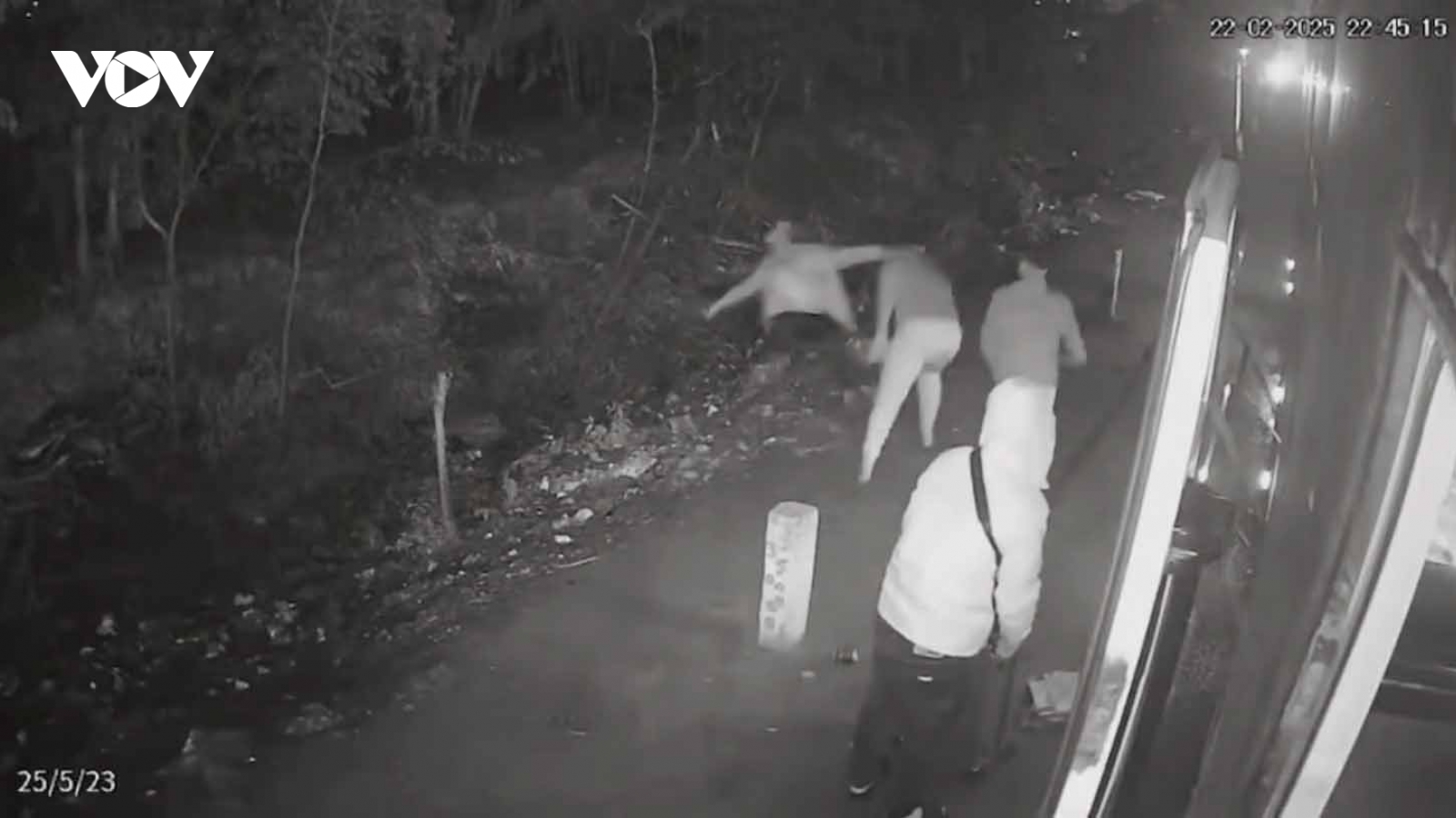 Công an Bắc Giang xác minh clip hành hung tài xế xe khách