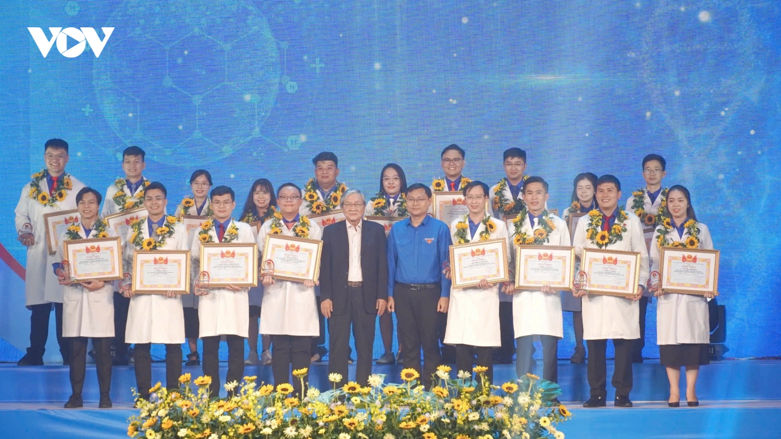 73 gương bác sĩ trẻ tại TP.HCM được tuyên dương giải Phạm Ngọc Thạch
