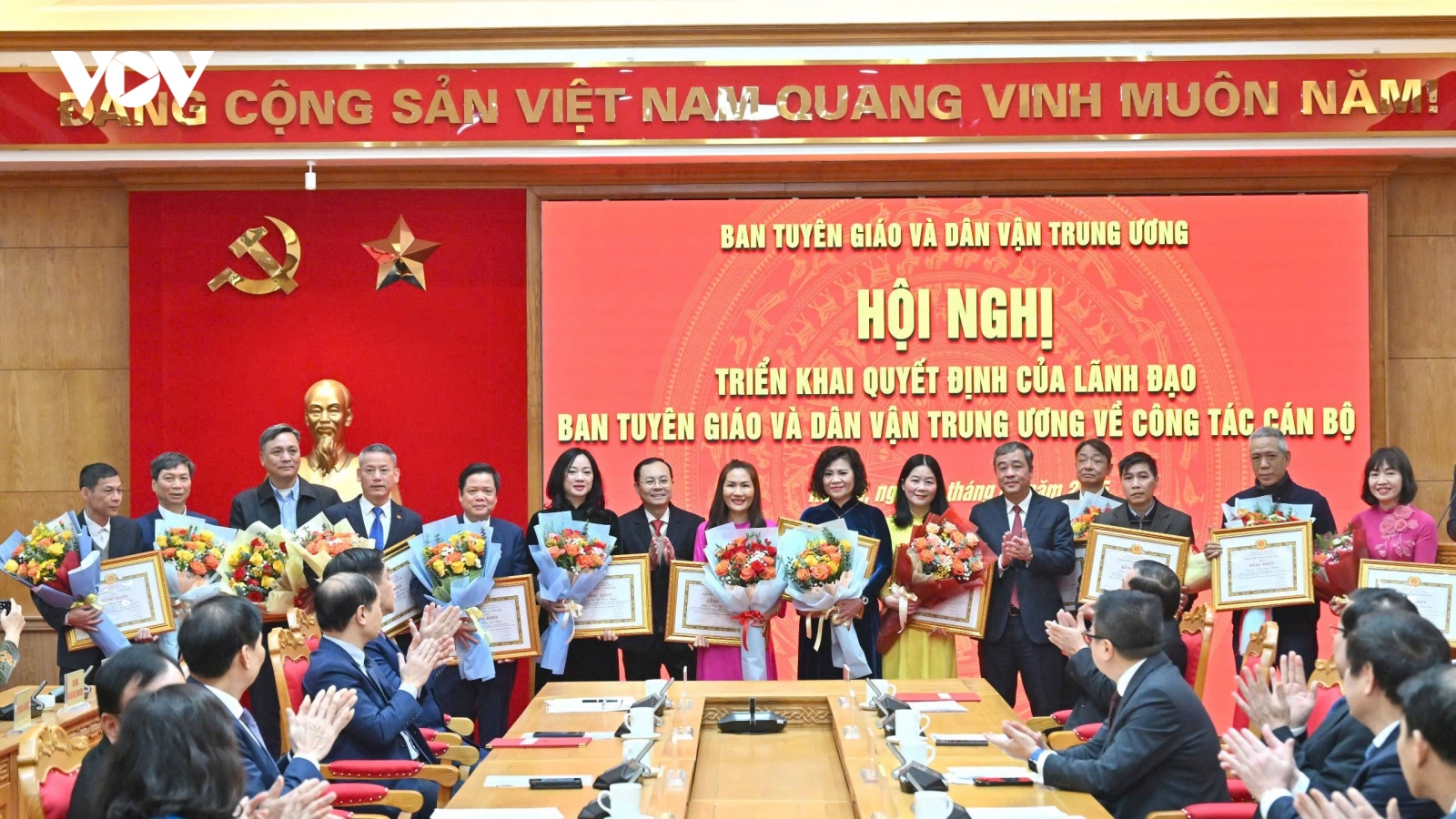 Nhiều vụ trưởng của Ban Tuyên giáo và Dân vận Trung ương xin nghỉ hưu trước tuổi