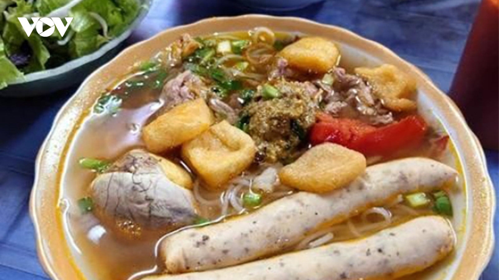 Chặt chém du khách có là hành vi “phá hoại”?