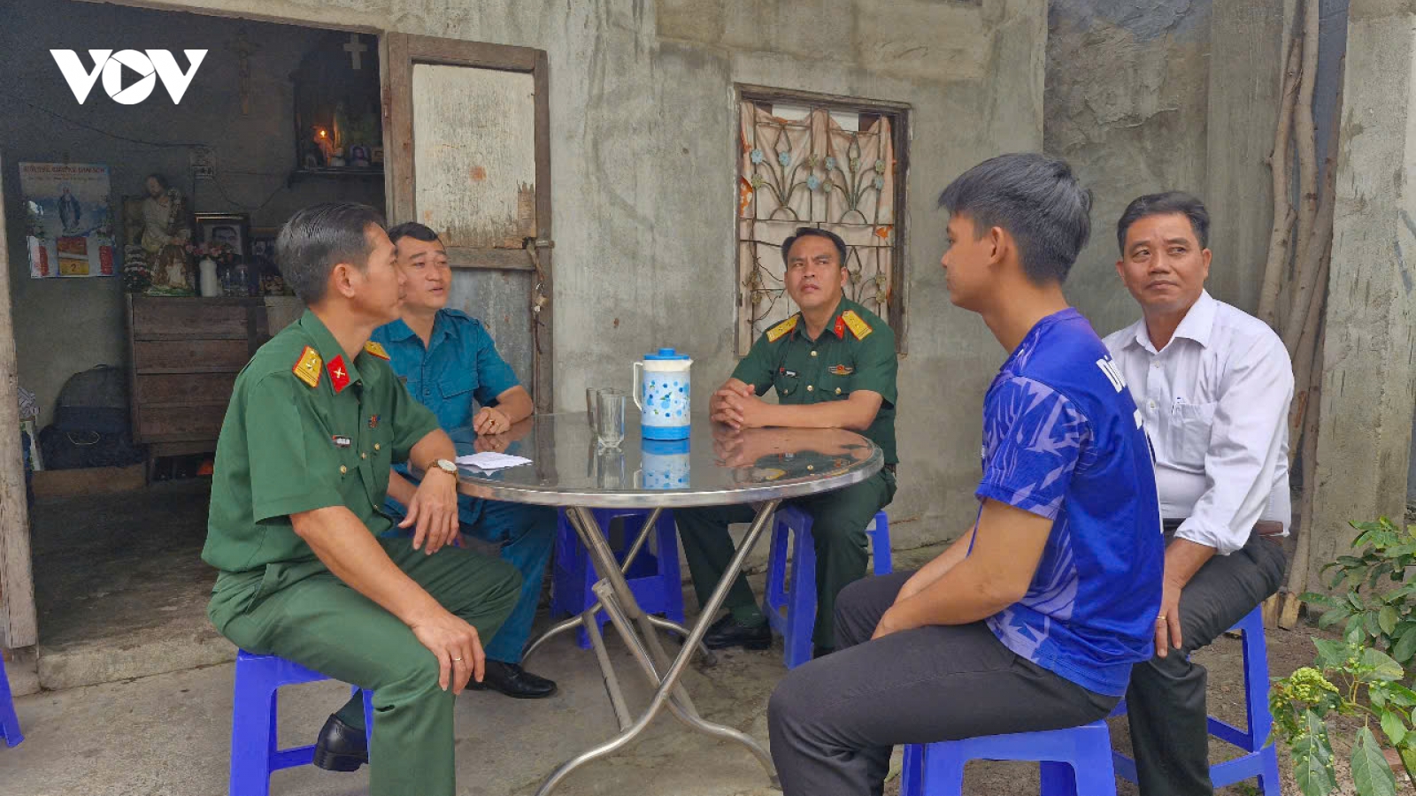 Hai anh em tình nguyện lên đường nhập ngũ