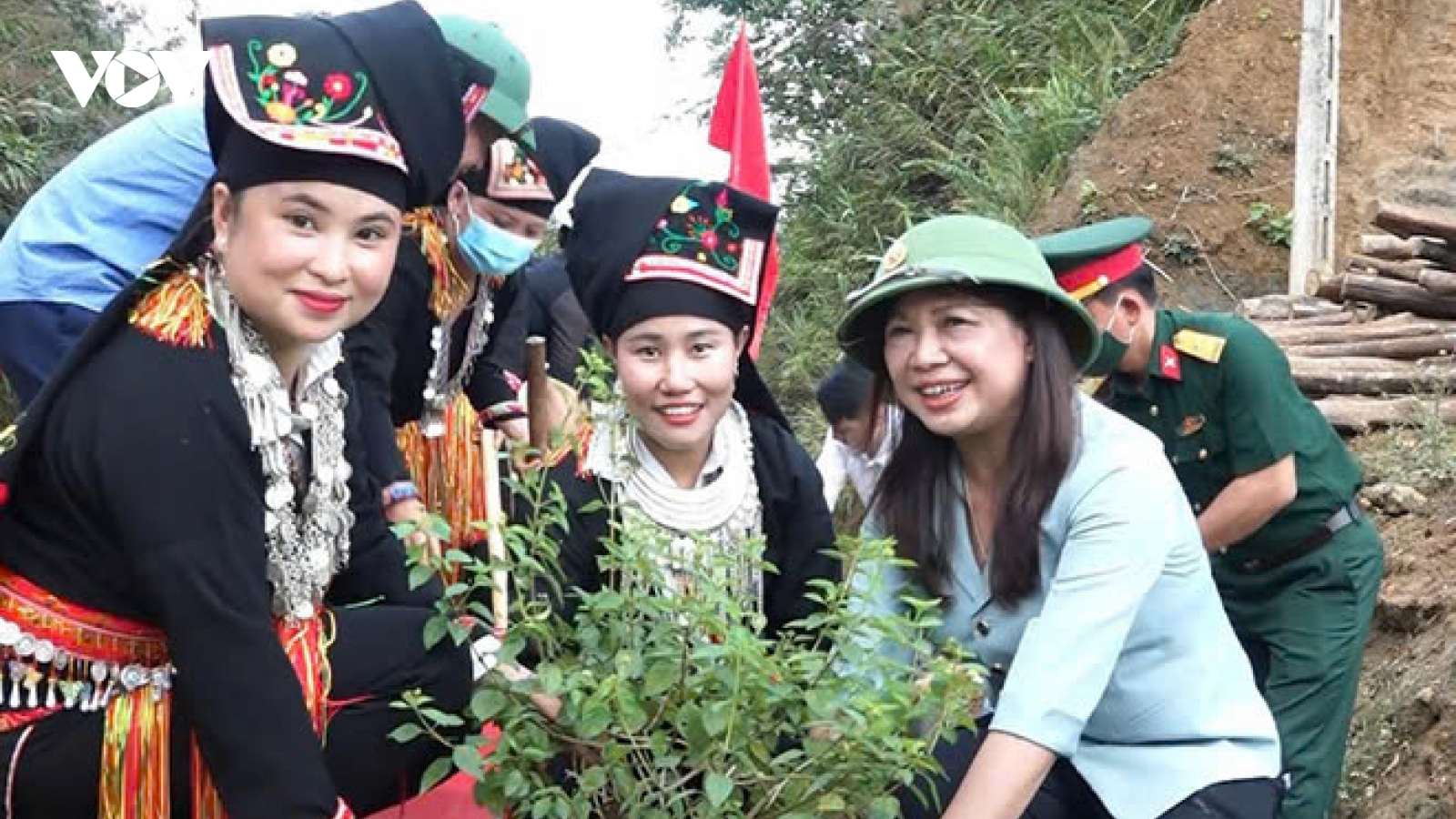 Sắp xếp tinh gọn tổ chức bộ máy ở Yên Bái: Làm thật, nêu gương thật