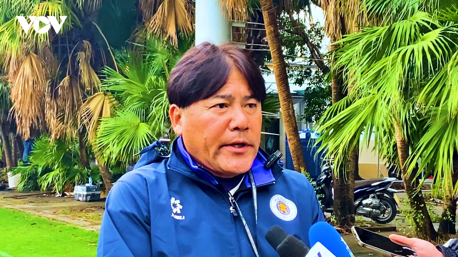 HLV Makoto Teguramori quyết giúp Hà Nội FC gieo sầu cho HAGL