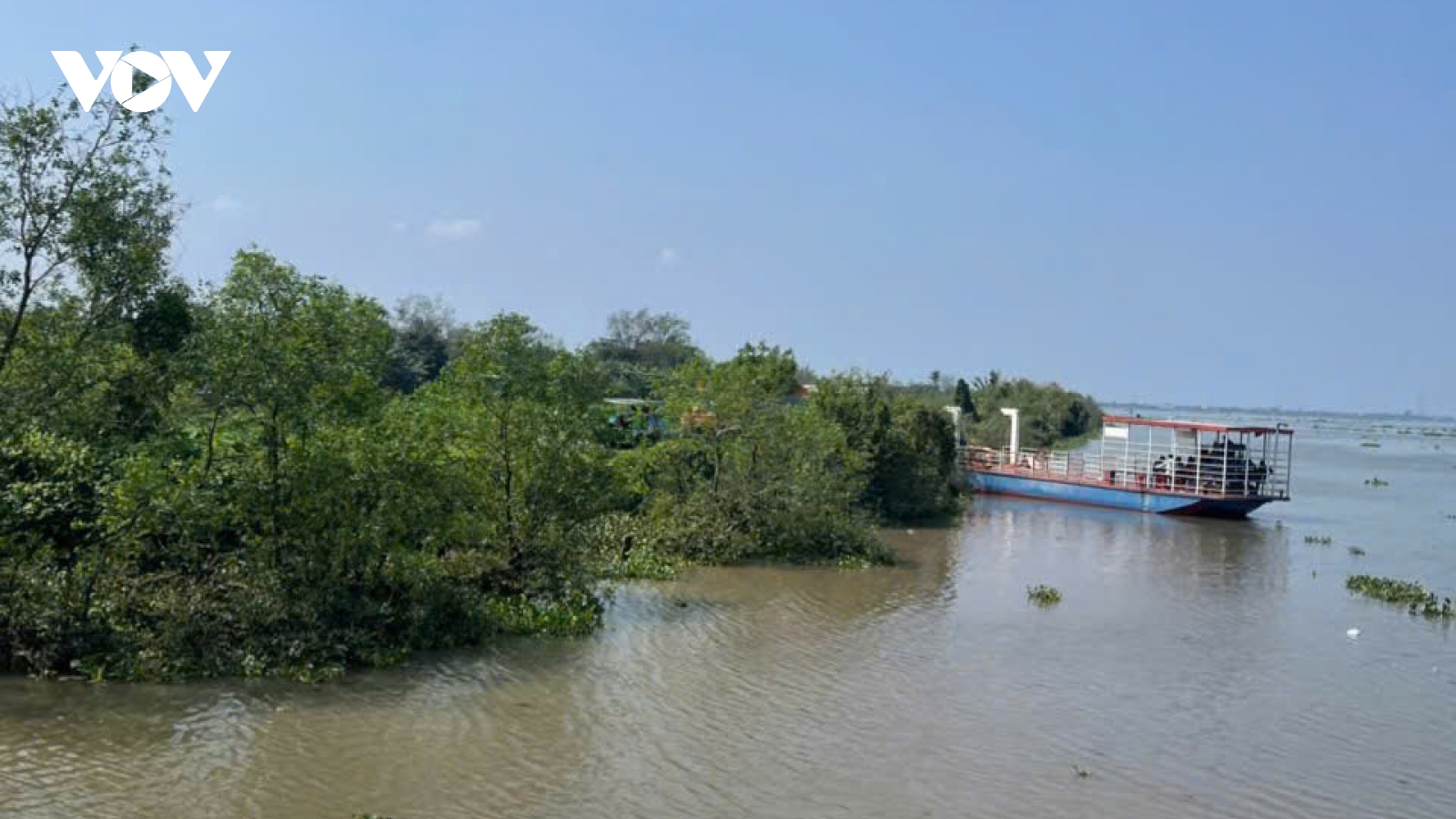 Tìm thấy thi thể 3 thanh niên mất tích khi tắm sông ở Bến Tre