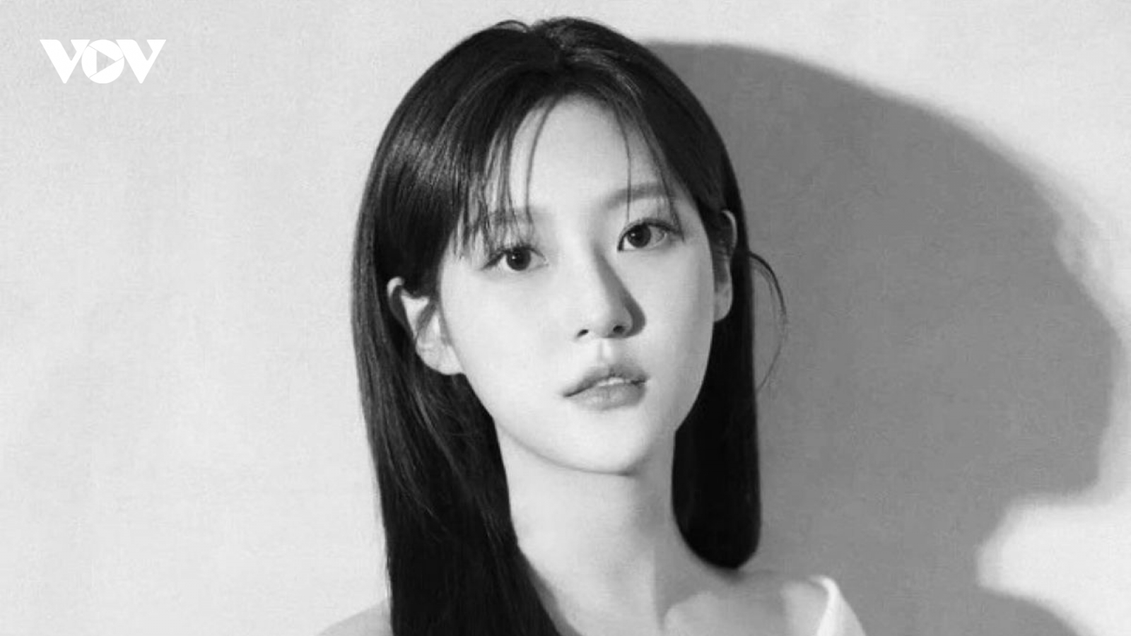 Kim Sae Ron, Lee Sun Kyun và những ngôi sao Hàn tự tử vì áp lực khổng lồ