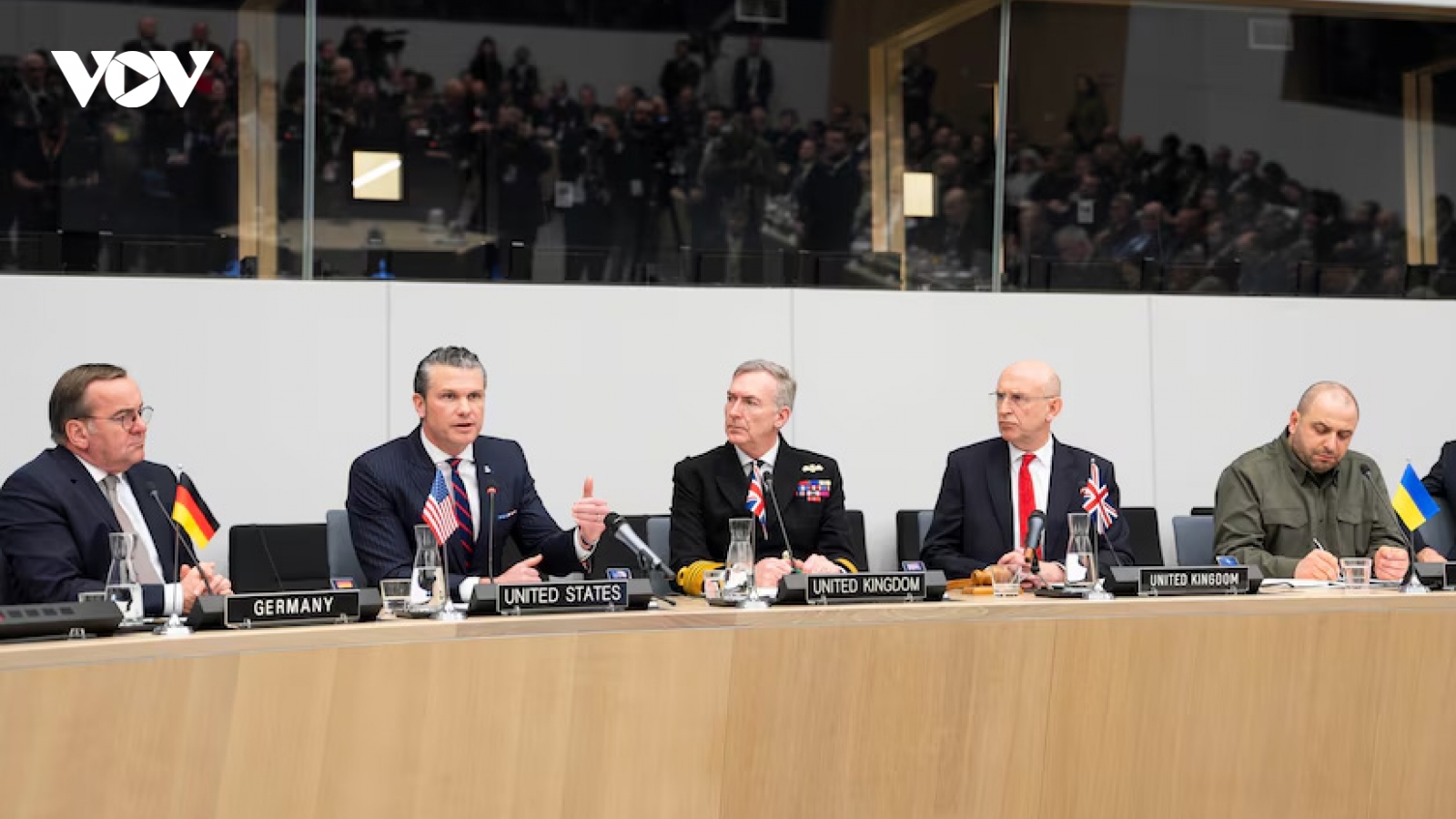 NATO họp lần đầu kể từ khi Tổng thống Trump nhậm chức, bàn về xung đột Ukraine