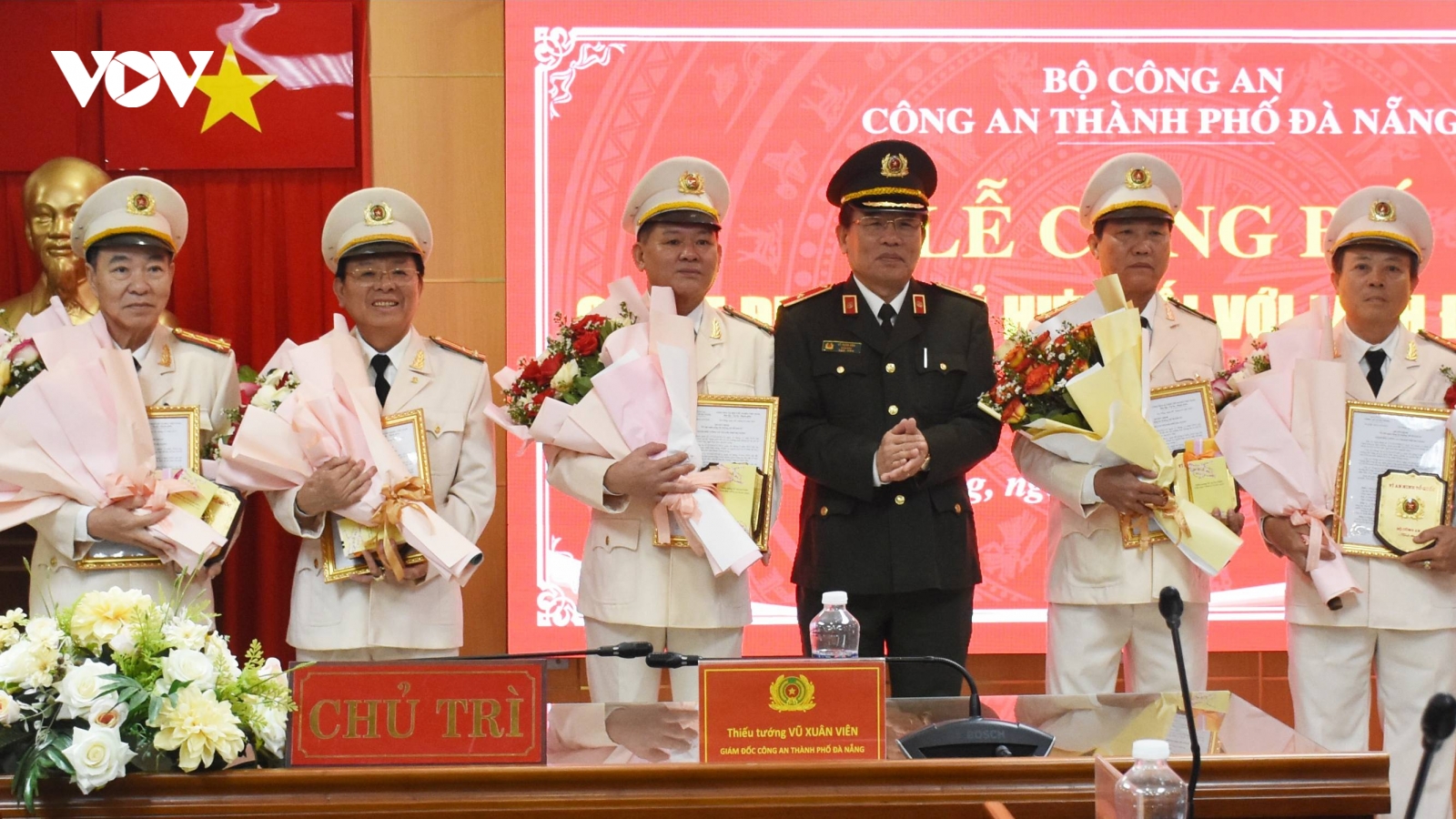 15 trưởng, phó phòng của Công an Đà Nẵng xin nghỉ hưu trước tuổi