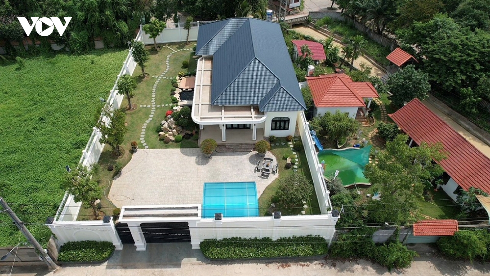 Bắt tạm giam một cán bộ địa chính phường Phước Tân, tỉnh Đồng Nai