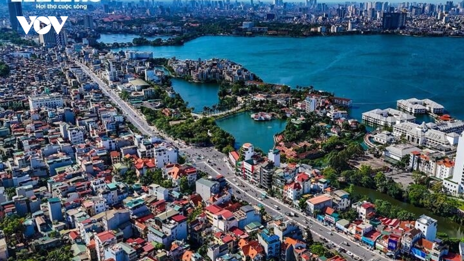 Sáp nhập còn bao nhiêu tỉnh thành là vừa?
