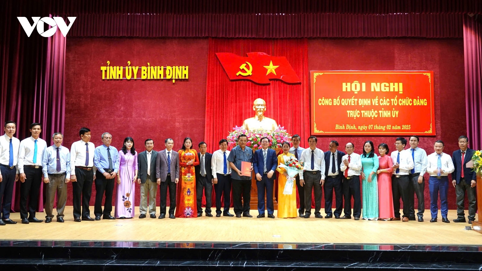 Chủ tịch UBND tỉnh Bình Định làm Bí thư Đảng ủy UBND tỉnh nhiệm kỳ 2020 - 2025