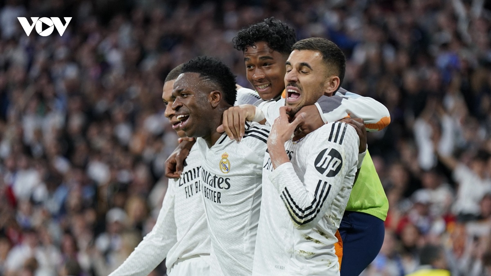 Kết quả bóng đá hôm nay 24/2: Real Madrid áp sát Barca