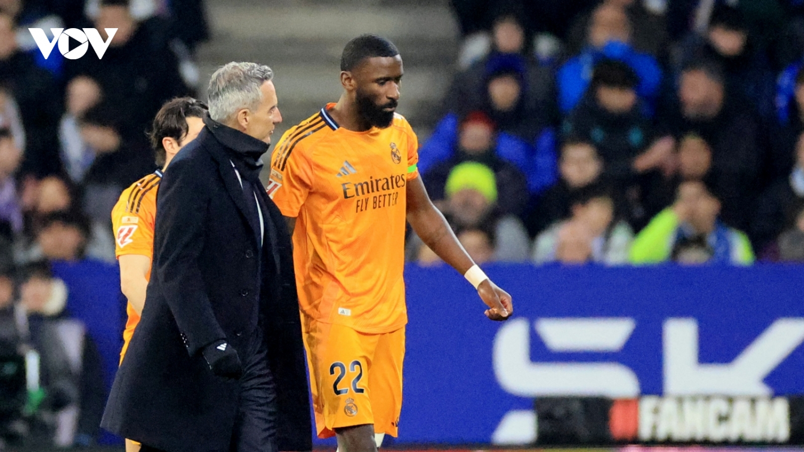 Real Madrid nhận tin dữ sau trận thua sốc Espanyol