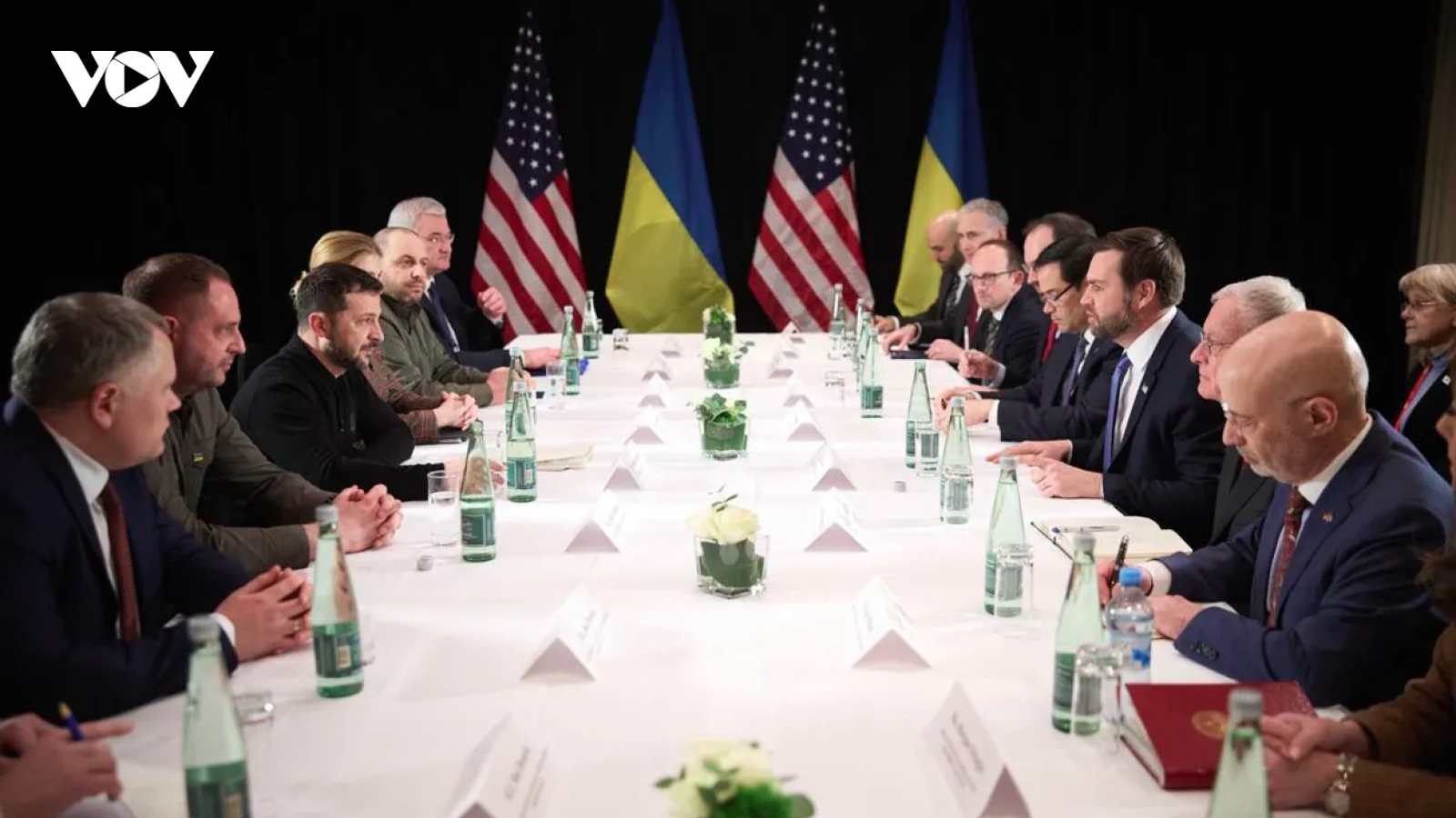 Ukraine tìm thấy lợi ích trong thỏa thuận khoáng sản gây tranh cãi của ông Trump
