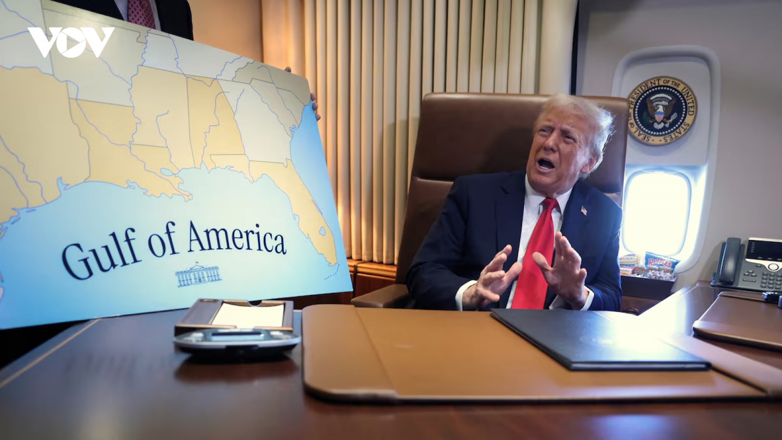 Ông Trump tuyên bố áp thuế 25% đối với thép và nhôm nhập khẩu vào Mỹ