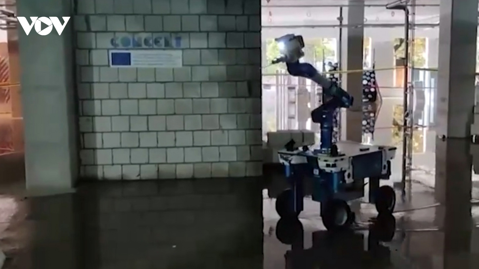 Italy chế tạo nền tảng robot làm việc trong các nhiệm vụ có rủi ro cao