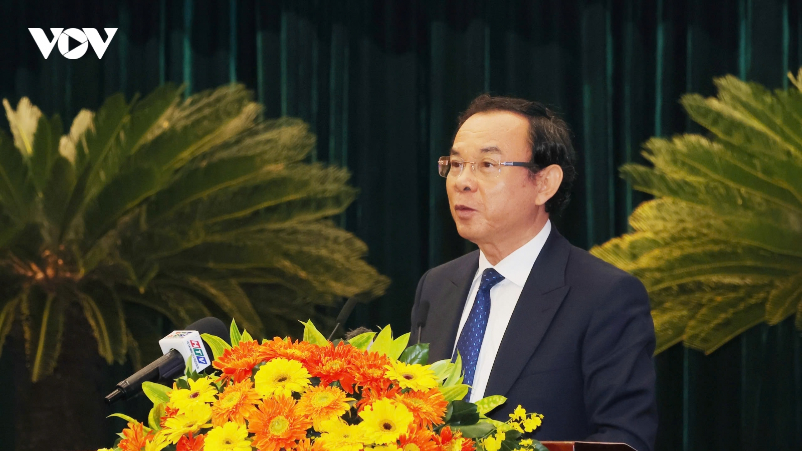 TP.HCM tri ân đội ngũ y tế, khẳng định chiến lược chăm sóc sức khỏe nhân dân