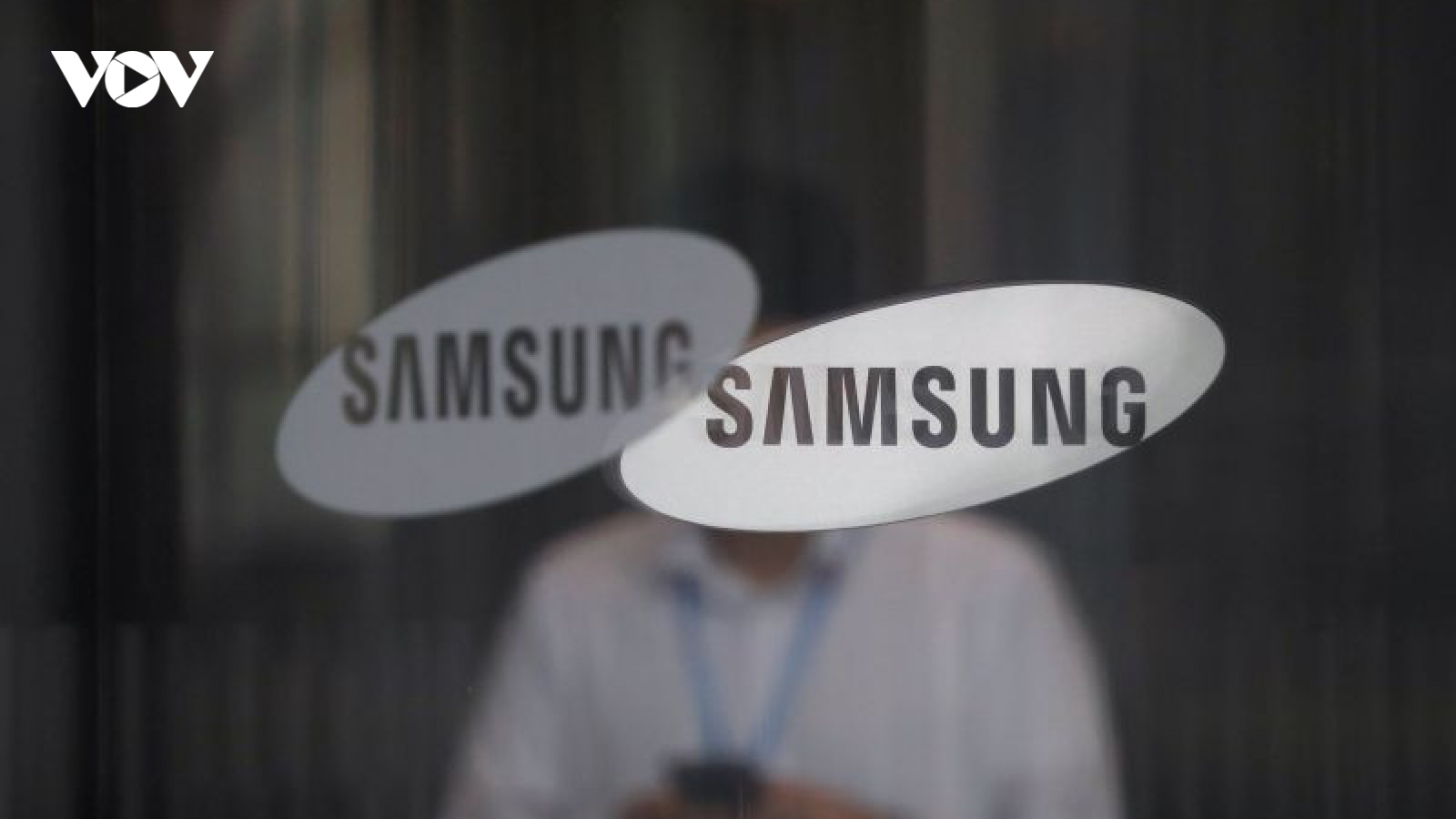 Ông chủ Samsung thừa nhận công ty đang ở bờ vực "sống còn"