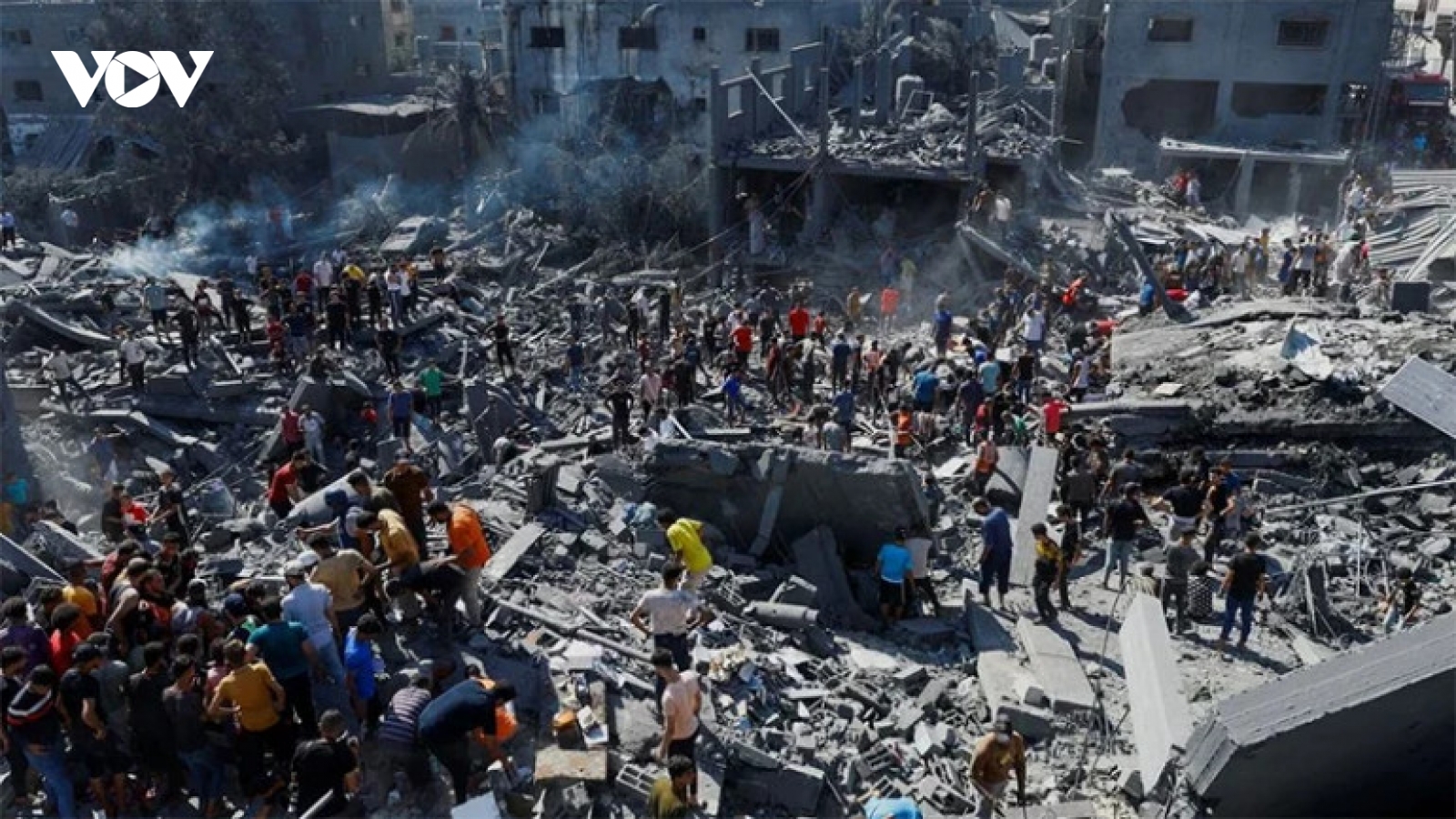 Israel mở lại chiến dịch tấn công vào Gaza sau 10 ngày