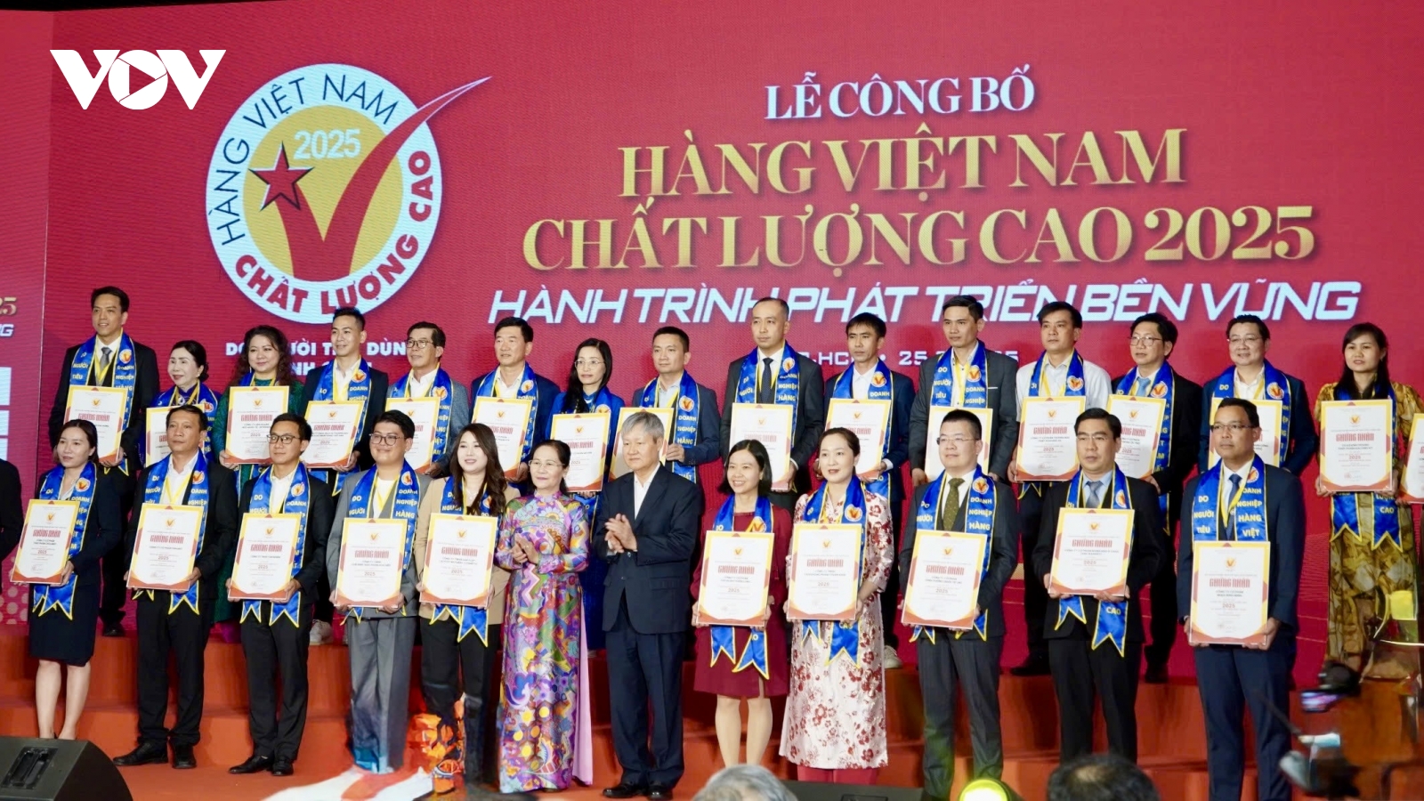 DN Hàng Việt Nam Chất lượng cao cam kết đầu tư nâng chất lượng sản phẩm