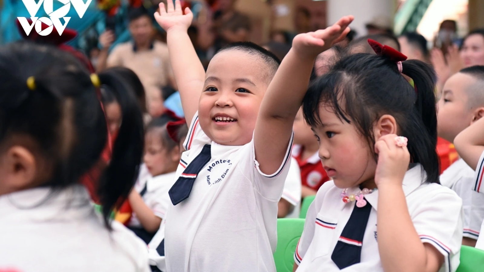 Miễn học phí: Chính sách nhân văn, đảm bảo công bằng
