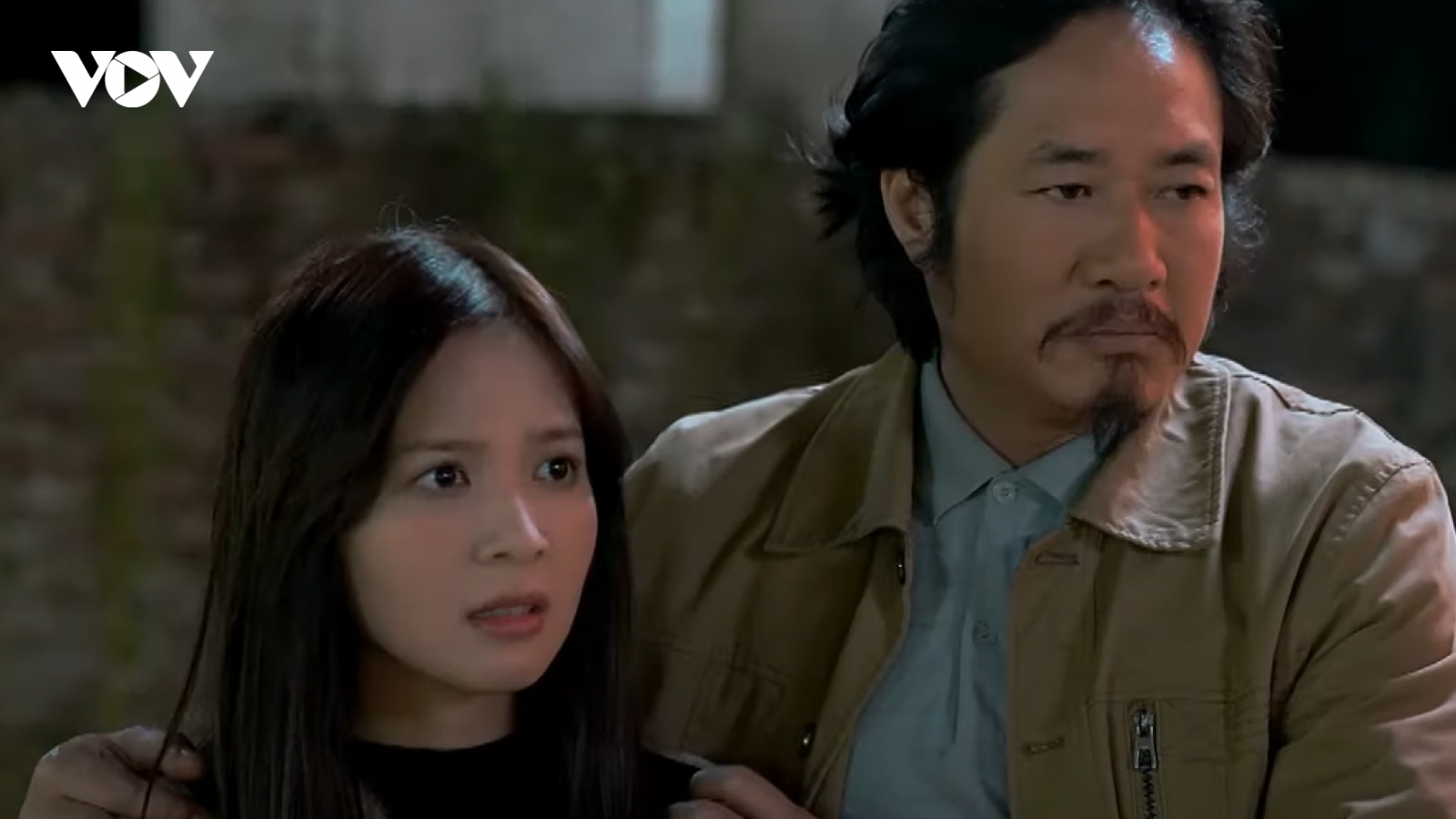 "Cha tôi, người ở lại" tập 18: An bị bạn gái của sếp gọi là "tiểu tam"