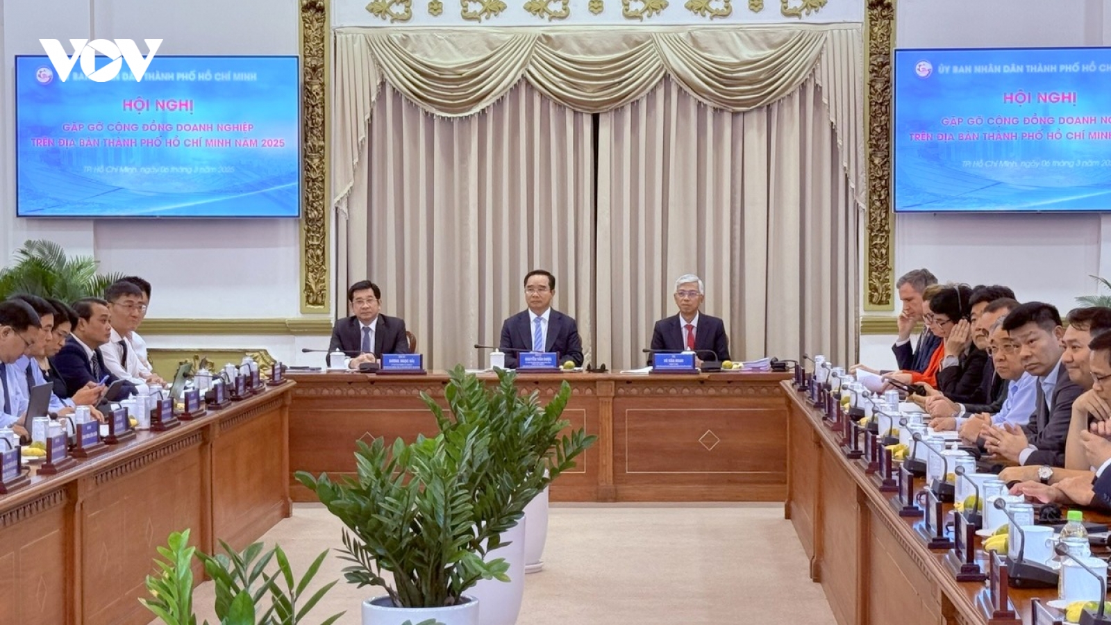 TP.HCM chuyển đổi từ nền hành chính xin cho sang kiến tạo, phục vụ để hỗ trợ DN