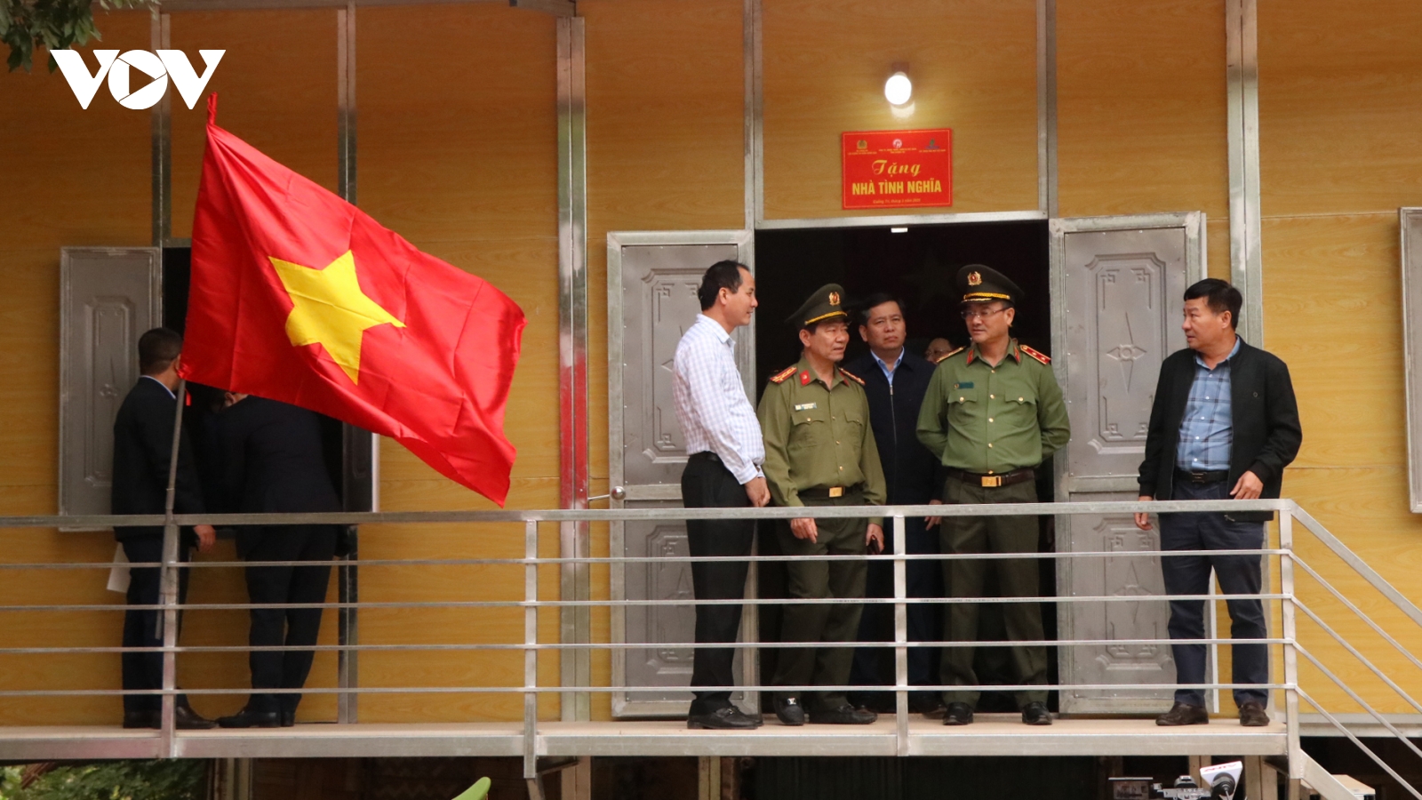 Lan tỏa niềm vui từ những ngôi nhà mới cho bà con nghèo vùng cao tỉnh Quảng Trị