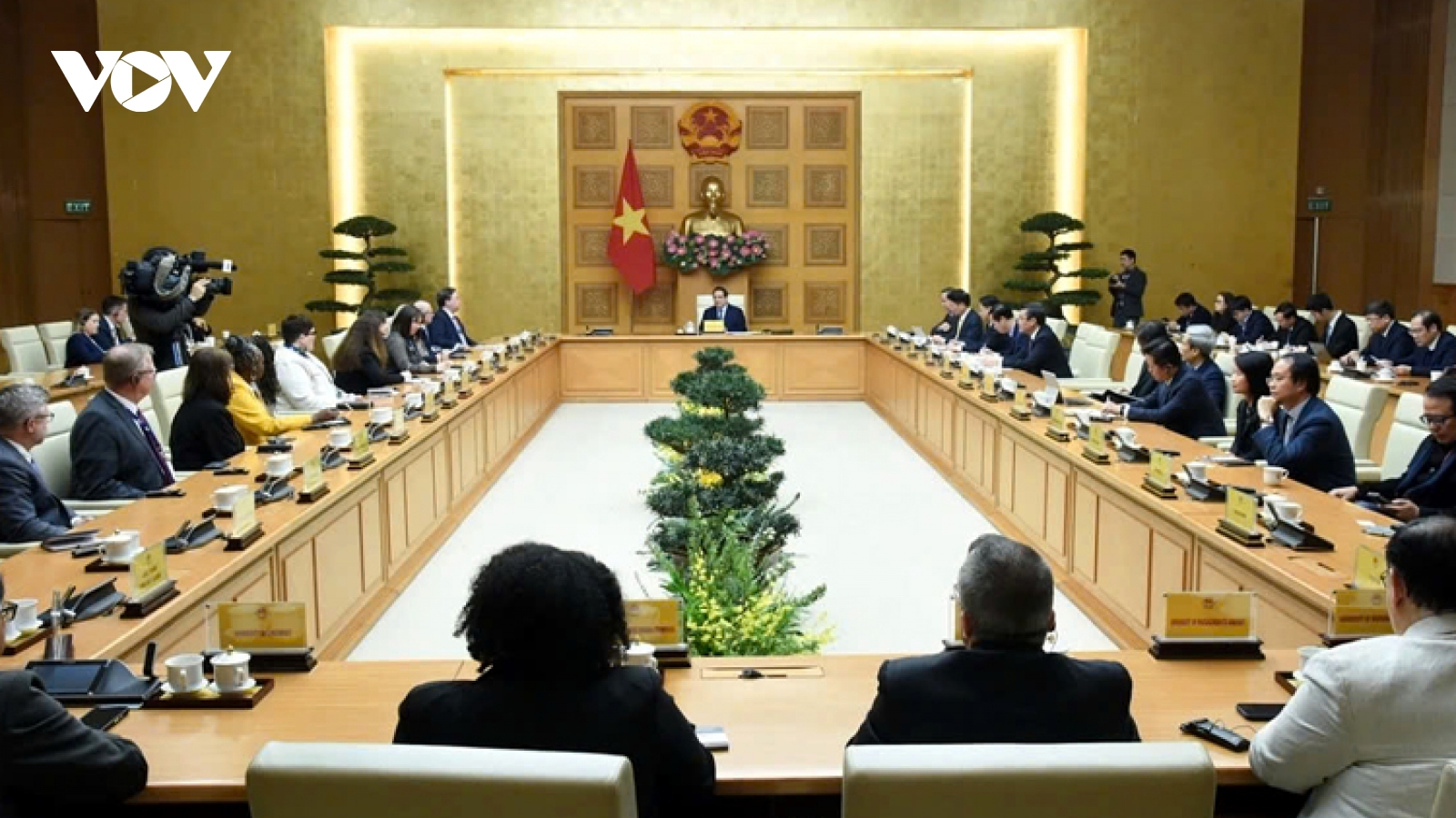 Vietnam desires to further education cooperation with United States
