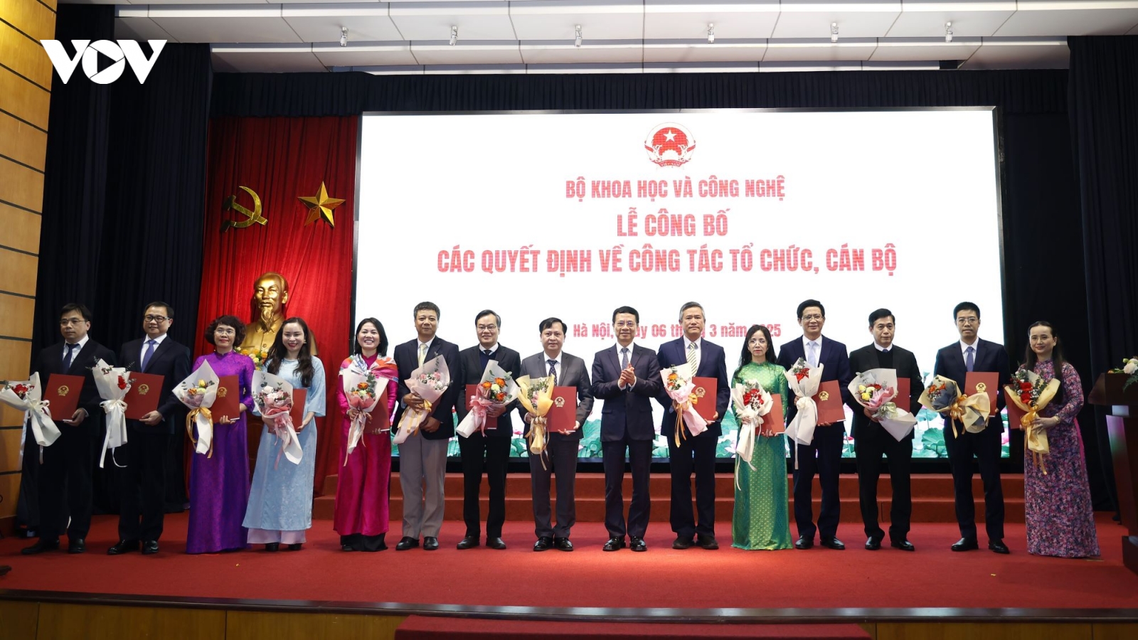 Bộ Khoa học và Công nghệ công bố cấp trưởng 25 đơn vị đầu mối sau hợp nhất