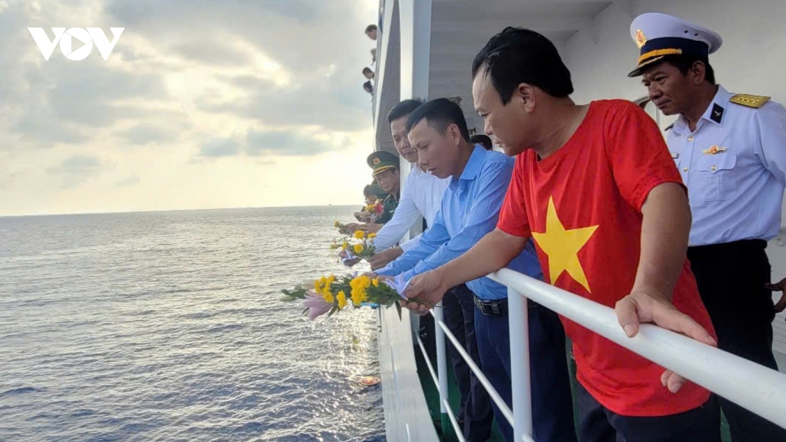 37 năm sự kiện Gạc Ma: “Thấy bóng hình cha giữa biển trời Trường Sa”