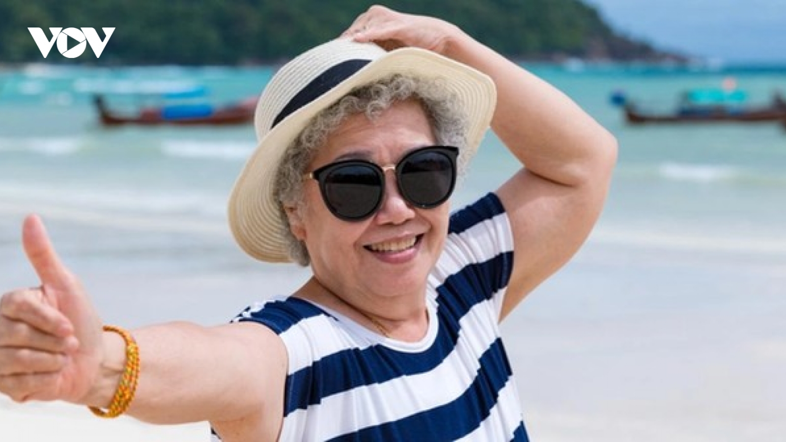 Từ khi nghỉ hưu, nhu cầu ham muốn của vợ tôi tăng hẳn