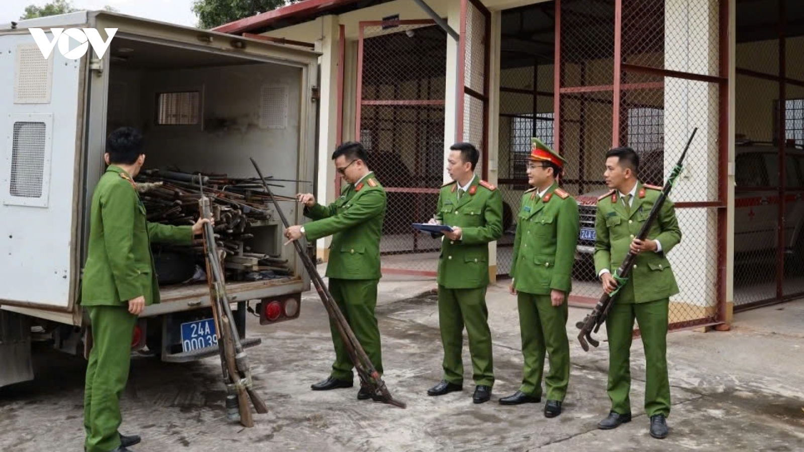 Công an xã trước và sau 1/3 có những nhiệm vụ gì?