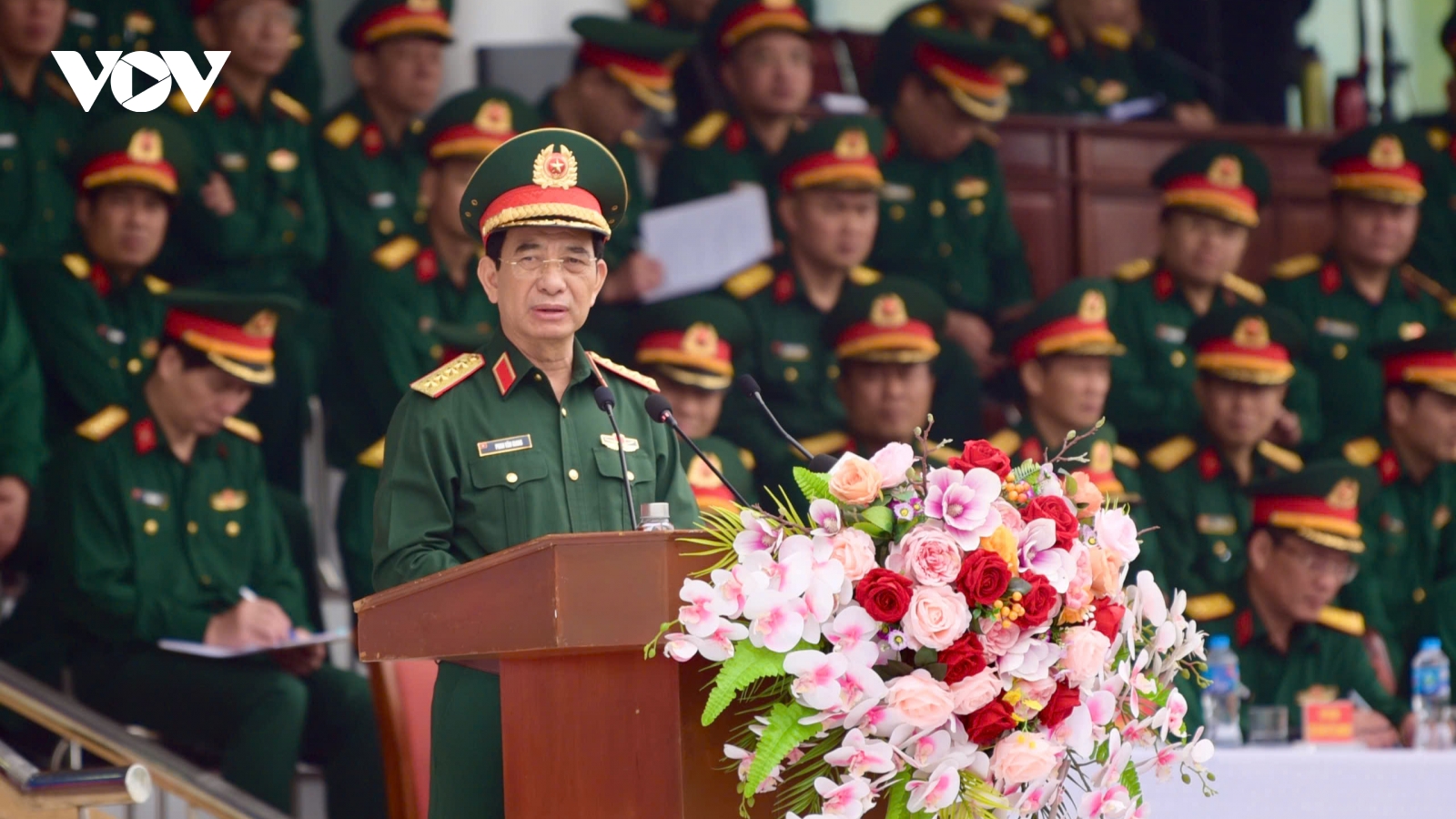Bộ trưởng Phan Văn Giang kiểm tra hợp luyện diễu binh, diễu hành lần thứ 8