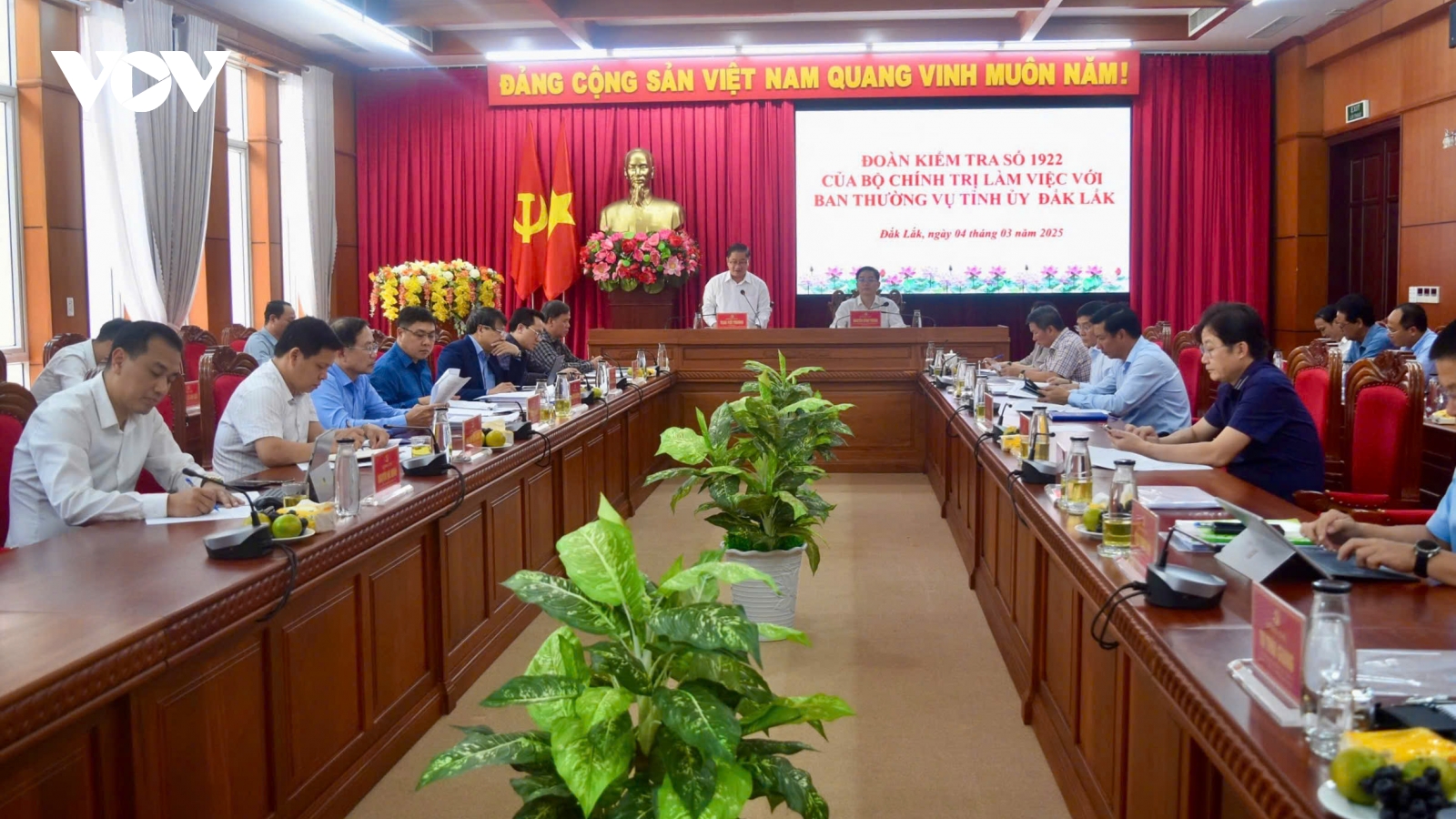 Công bố quyết định kiểm tra của Bộ Chính trị đối với Ban Thường vụ Tỉnh ủy Đắk Lắk