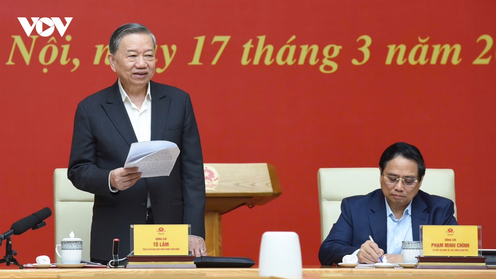 Tổng Bí thư: Mục tiêu bao trùm của Đại hội XIV là quyết định những vấn đề chiến lược