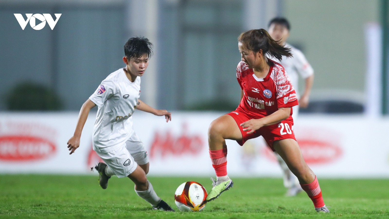 Lịch thi đấu bóng đá Việt Nam hôm nay 3/3: Khó cản nhà ĐKVĐ