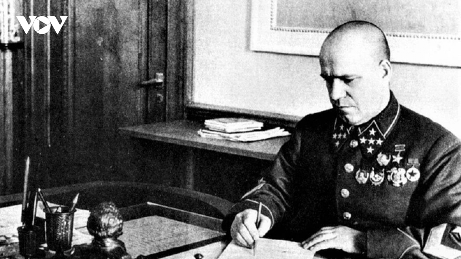 Điệp viên Đức mang mật danh 438 đã “qua mặt” Stalin như thế nào?