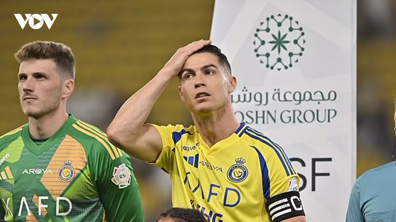 Hành động bất ngờ của Ronaldo với CĐV trong ngày Al Nassr không thắng