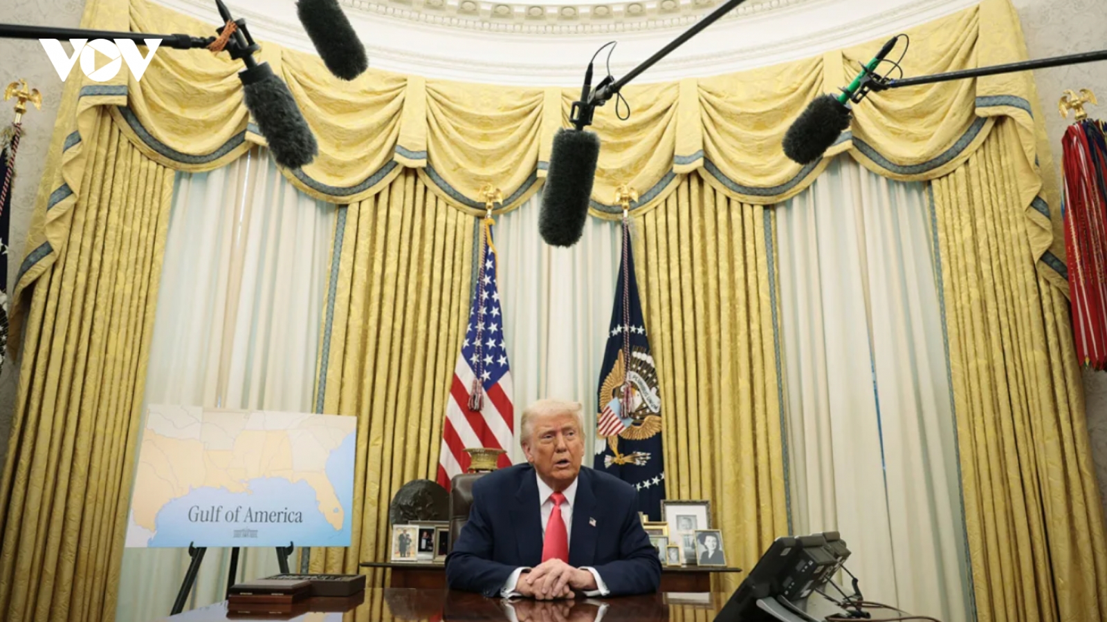Điều gì ẩn sau phong cách lãnh đạo khó đoán của ông Trump?
