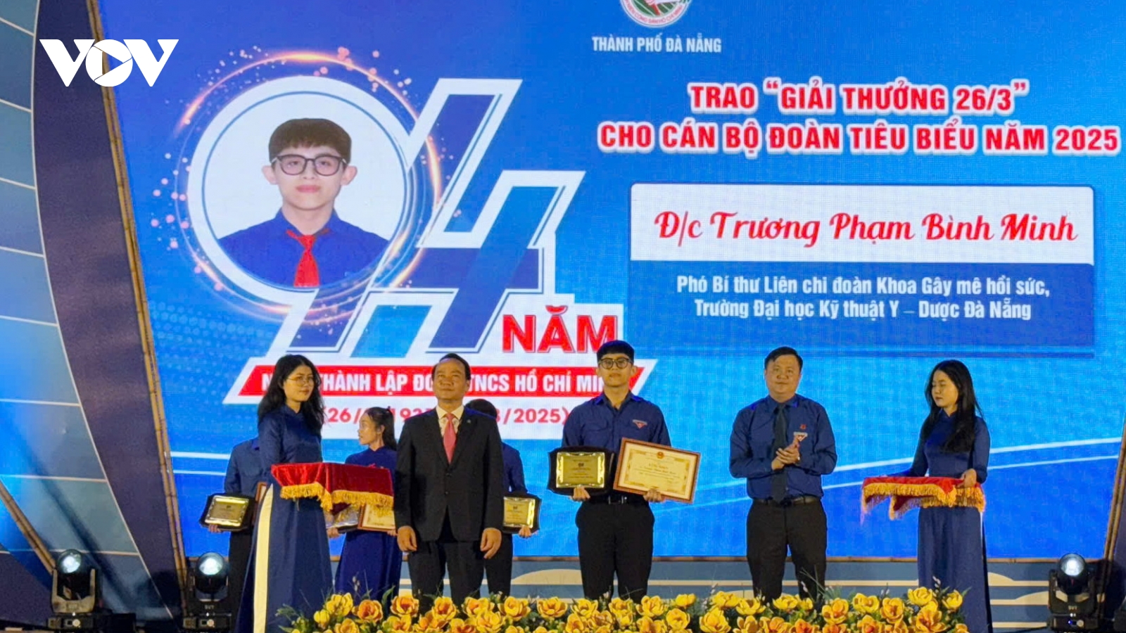 Đà Nẵng: 36 cán bộ Đoàn tiêu biểu nhận Giải thưởng 26/3