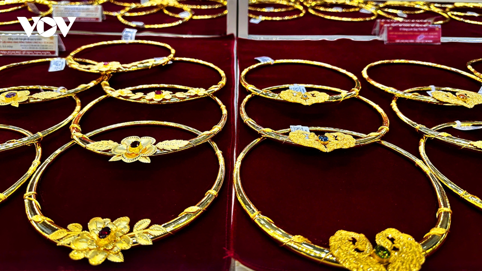 Giá vàng hôm nay 9/12: Giá vàng SJC quay đầu giảm 300.000 đồng/lượng