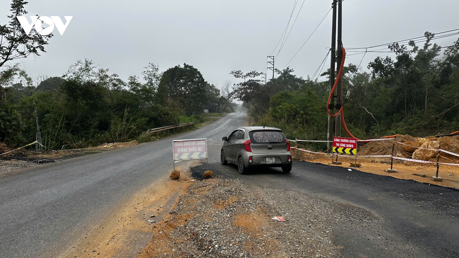 4 năm chưa thi công xong tuyến đường dài 9,5 km ở Quảng Ninh