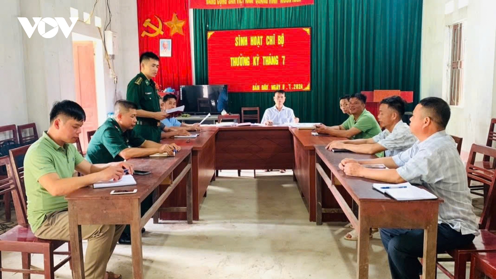 Để người trẻ không rời xa bản làng: Từ những chi đoàn "trắng" đoàn viên